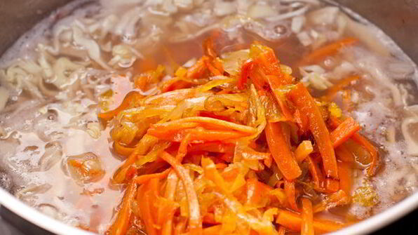 постный борщ с фасолью