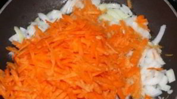 вкусный борщ с тушенкой