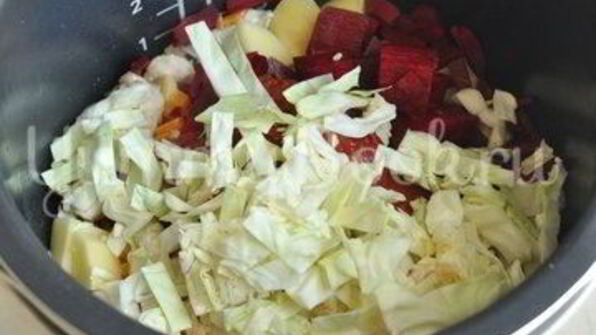 зеленый борщ в мультиварке