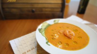 Итальянский томатный крем-суп с креветками