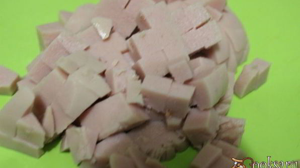 кабачковый суп с ветчиной и плавленным сыром