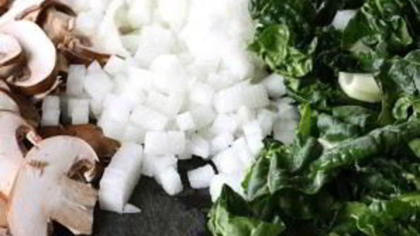 китайский суп из говядины с лапшой