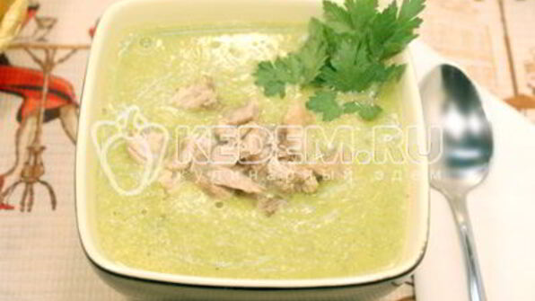 крем-суп из зеленого горошка и брокколи