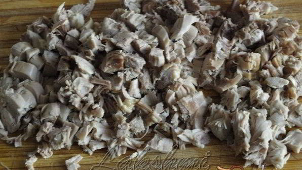 кубинский суп с курицей, рисом и бананами