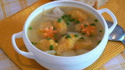 Куриный суп с тыквенными клецками