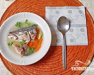 Легкий суп из желтохвоста