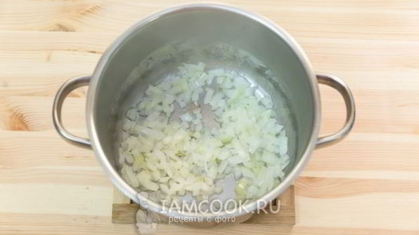 постный суп с баклажанами и нутом