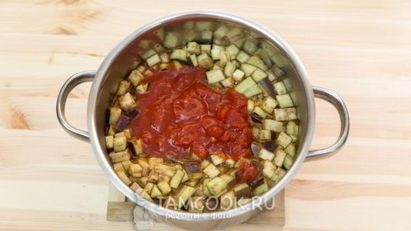 постный суп с баклажанами и нутом