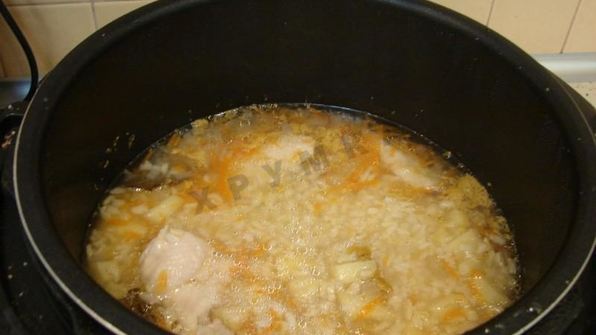 рисовый суп в мультиварке с курицей