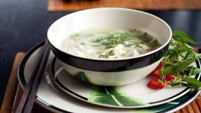 Сливочный суп-лакса с курицей