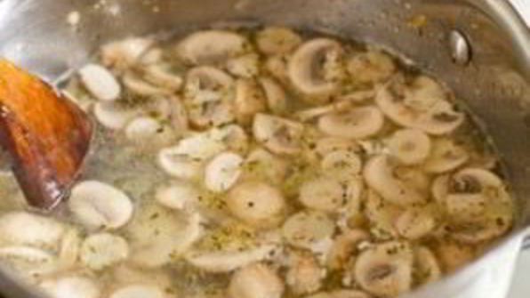 сливочный суп с грибами