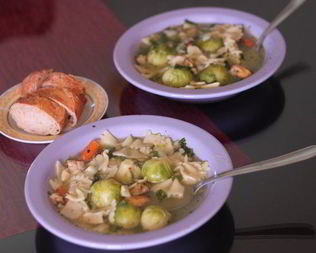 Суп из брюссельской капусты и морепродуктов