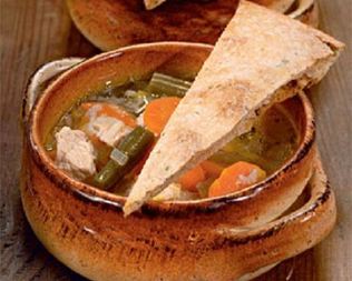 Суп из индейки с овсяными лепешками