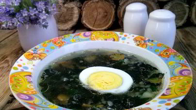 Суп из крапивы с яйцом