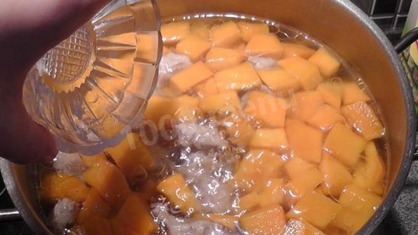 суп из свинины с тыквой