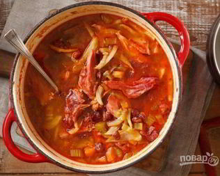 Суп из свиной рульки