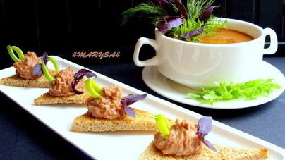 Фасолевый суп-пюре с сельдереем и морковью