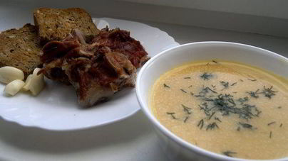 Гороховый суп-пюре с копченностями