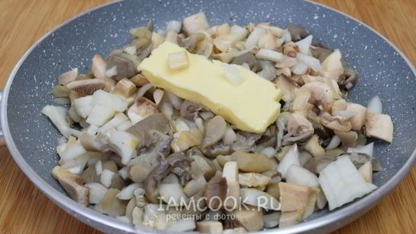 грибной суп пюре из шампиньонов и вешенок