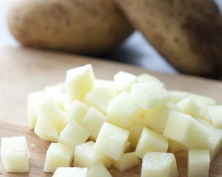 Куриный суп-пюре с картофелем и сельдереем