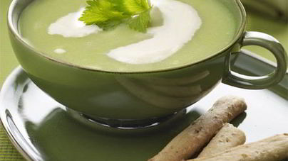 Летний суп-пюре из сельдерея