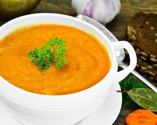 Морковный суп-пюре с карри и имбирем