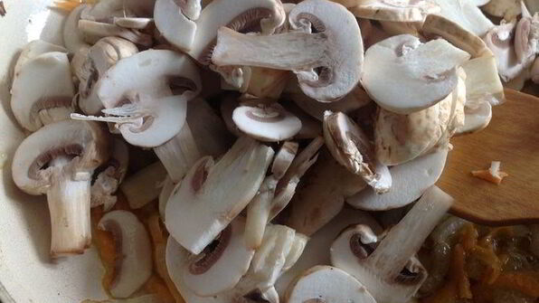 сливочно-грибной суп-пюре с фрикадельками