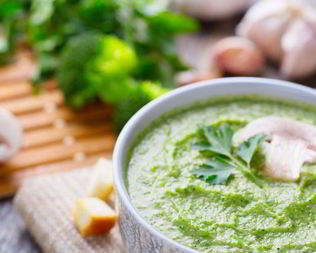 Суп-пюре из брокколи с грибами