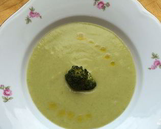 Суп-пюре из брокколи с сыром