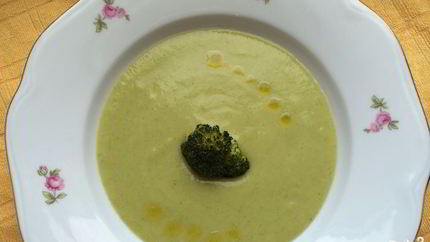 Суп-пюре из брокколи с сыром