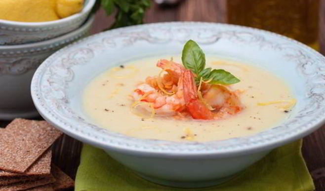 Суп-пюре из чечевицы с креветками