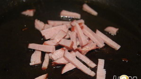 суп-пюре из кабачка с копченостями нежный