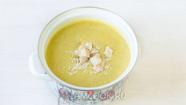 суп-пюре из кабачков с плавленным сыром