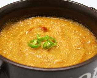 Суп-пюре из нута и лука порея