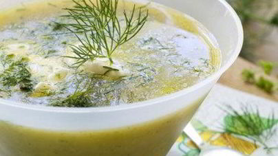 Суп-пюре из рукколы с козьим сыром