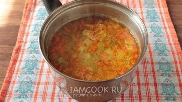 суп-пюре из стеблевого сельдерея