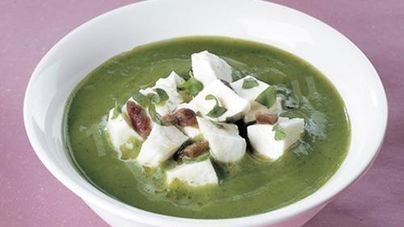 Суп-пюре из цуккини с моццареллой