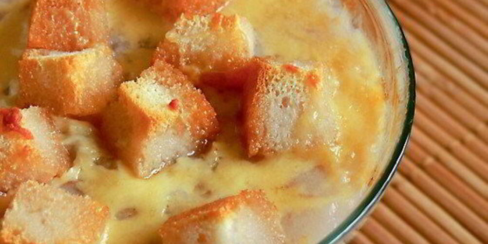 Рецепт суп-пюре из цветной капусты с пармезаном