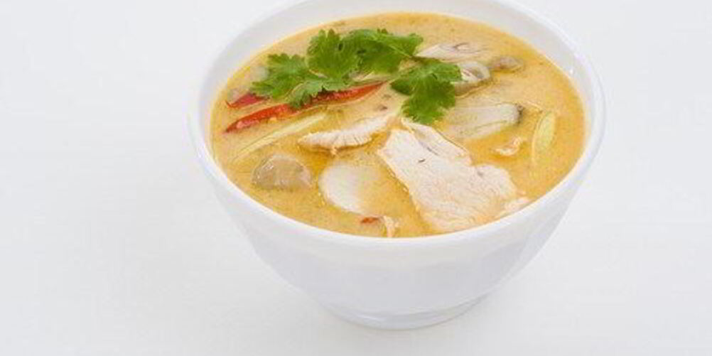 Рецепт суп-пюре из цыпленка с орехами