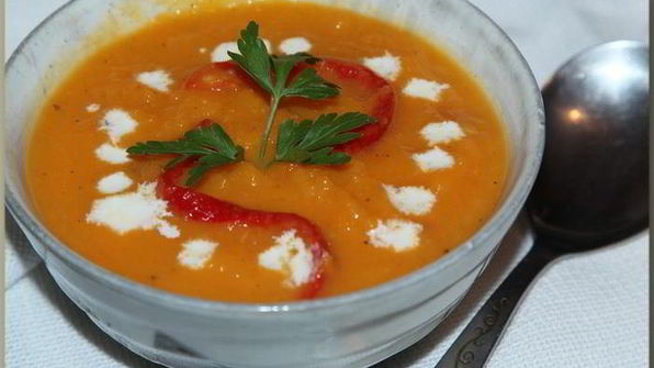 суп-пюре из запеченной тыквы с перцами