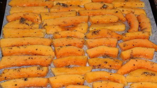 суп-пюре из запеченной тыквы с перцами