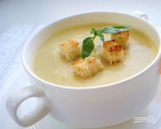 Суп-пюре простой из кабачков