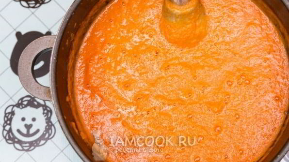 томатный суп-пюре с нутом