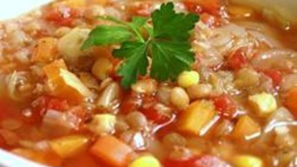 Суп с чечевицей и свежей капустой