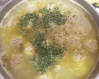 Суп с фрикадельками из куриного фарша