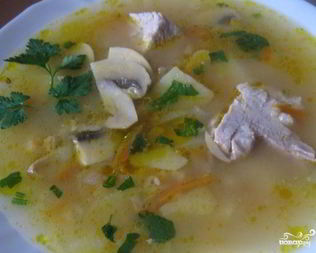 Суп с мясом и грибами