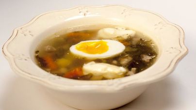 Суп со щавелем и яйцом