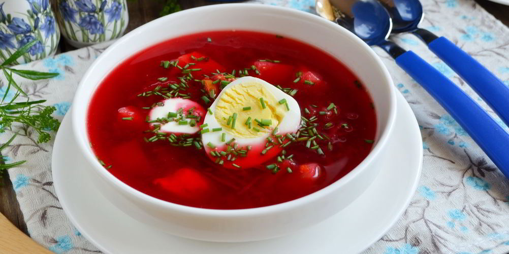 Рецепт свекольный суп с яйцом