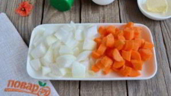 свекольный суп с яйцом