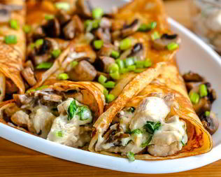 Блинчики с грибами и курицей